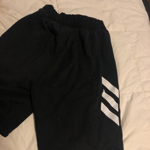 COPY - Adidas basketball shorts men black thick, … - Picture 5 of 6